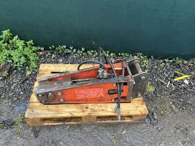 Hydraulic Breaker £700+vat Mini 3T Digger attachment Concrete Rock Pecker