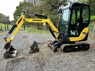 Yanmar mini digger sv18 / 2021 / 2 ton / mini digger / expanding tracks / cabbed